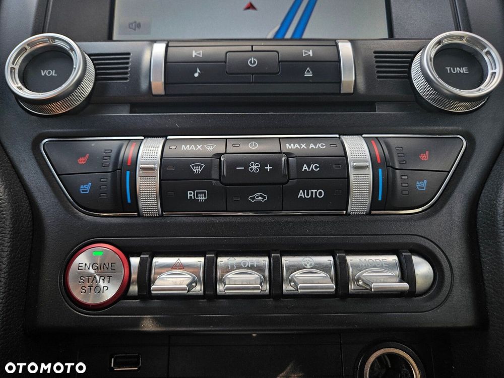 Ford Mustang 5.0 V8 GT - 30