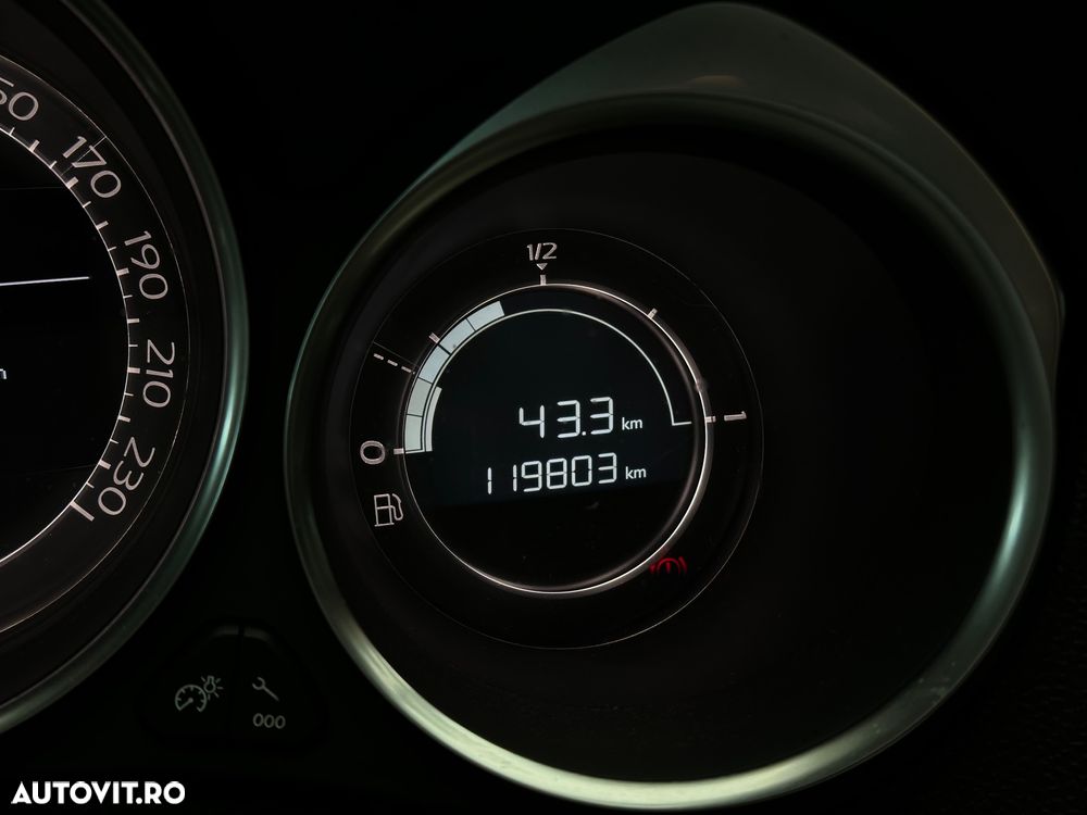 Citroën DS4 PureTech 130 S&S - 10