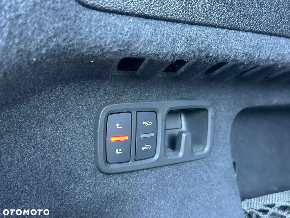 Audi Q8 - 11