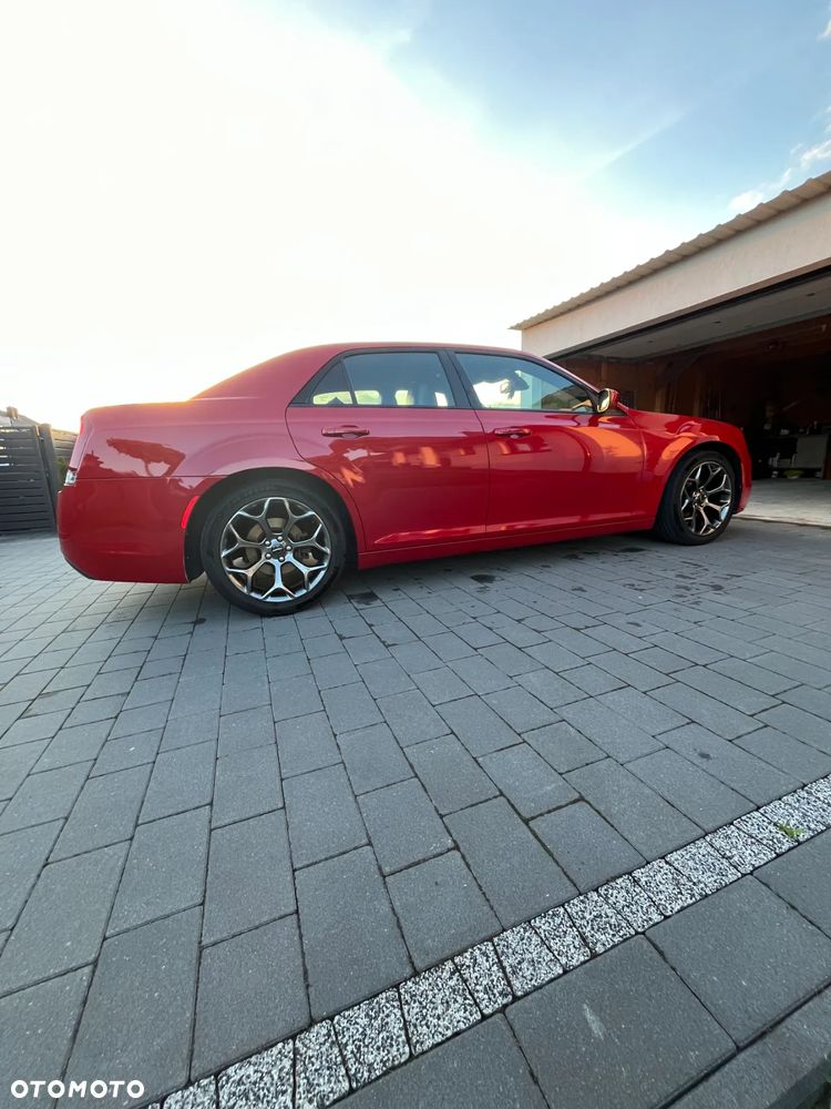 Chrysler 300s - 6