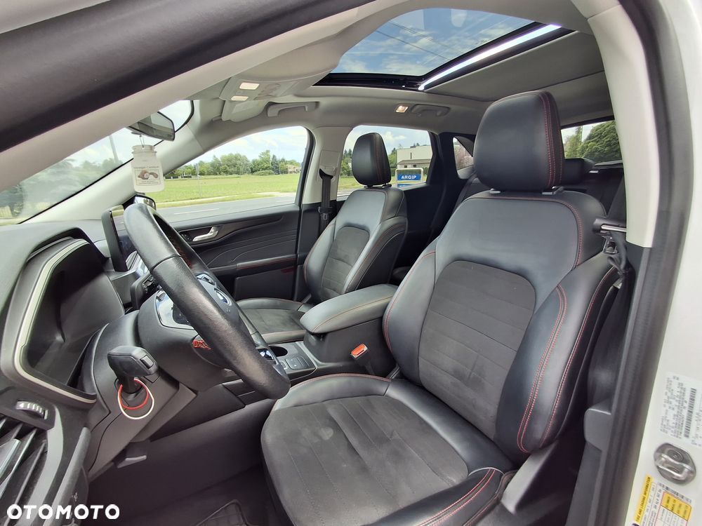 Ford Kuga - 17