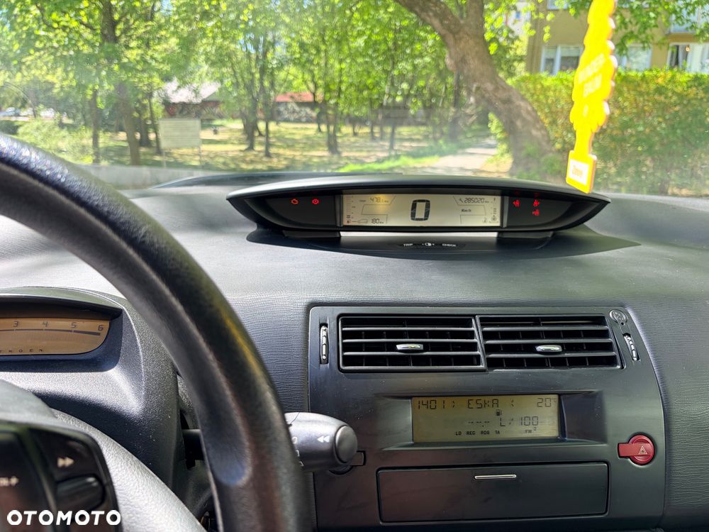 Citroën C4 1.6 HDi SX - 15