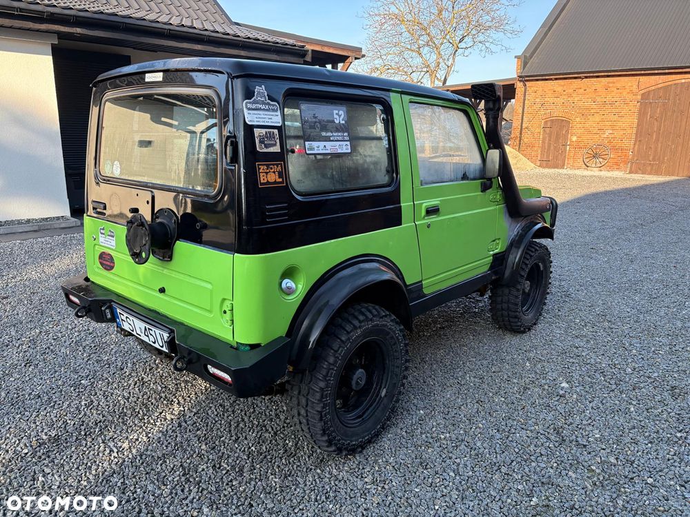 Suzuki Samurai - 2