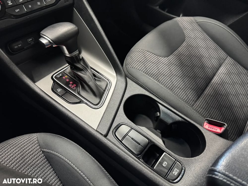 Kia Niro 1.6 GDI 6DCT HEV Classic - 15