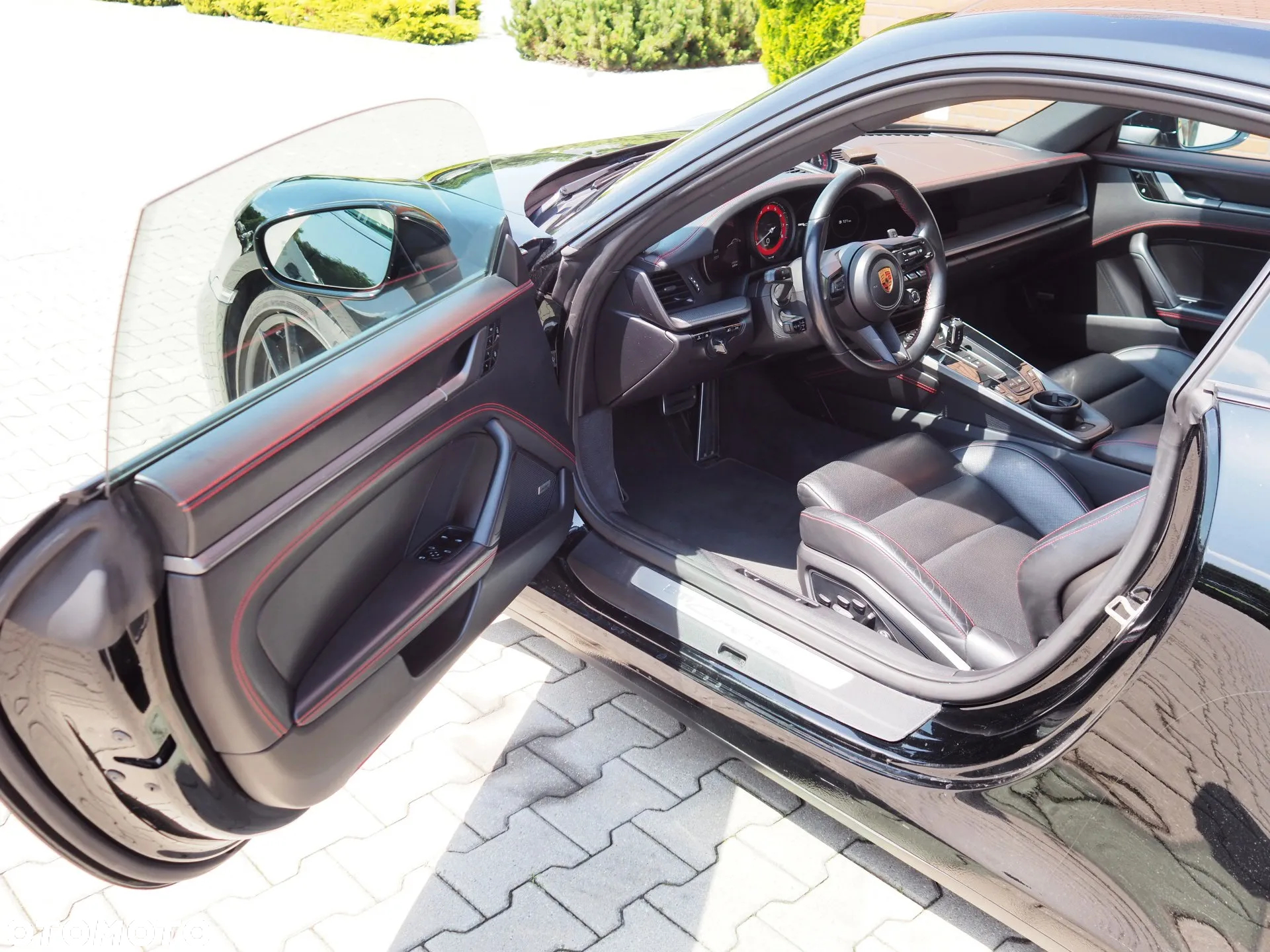 Porsche 911 Carrera 4S - 7