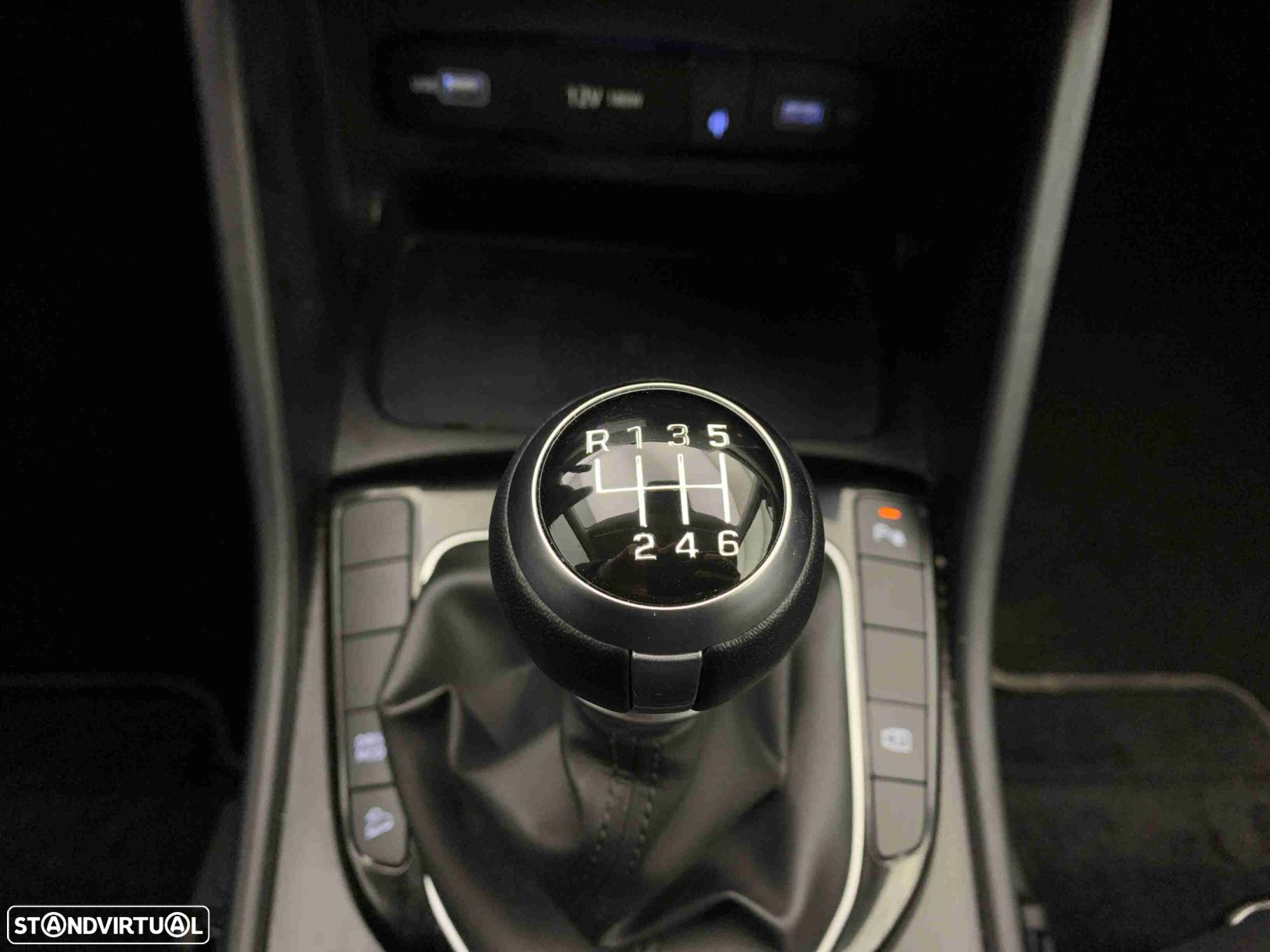 Hyundai Tucson 1.6 CRDi Vanguard - 10