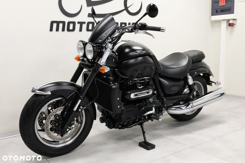 Triumph Rocket - 4