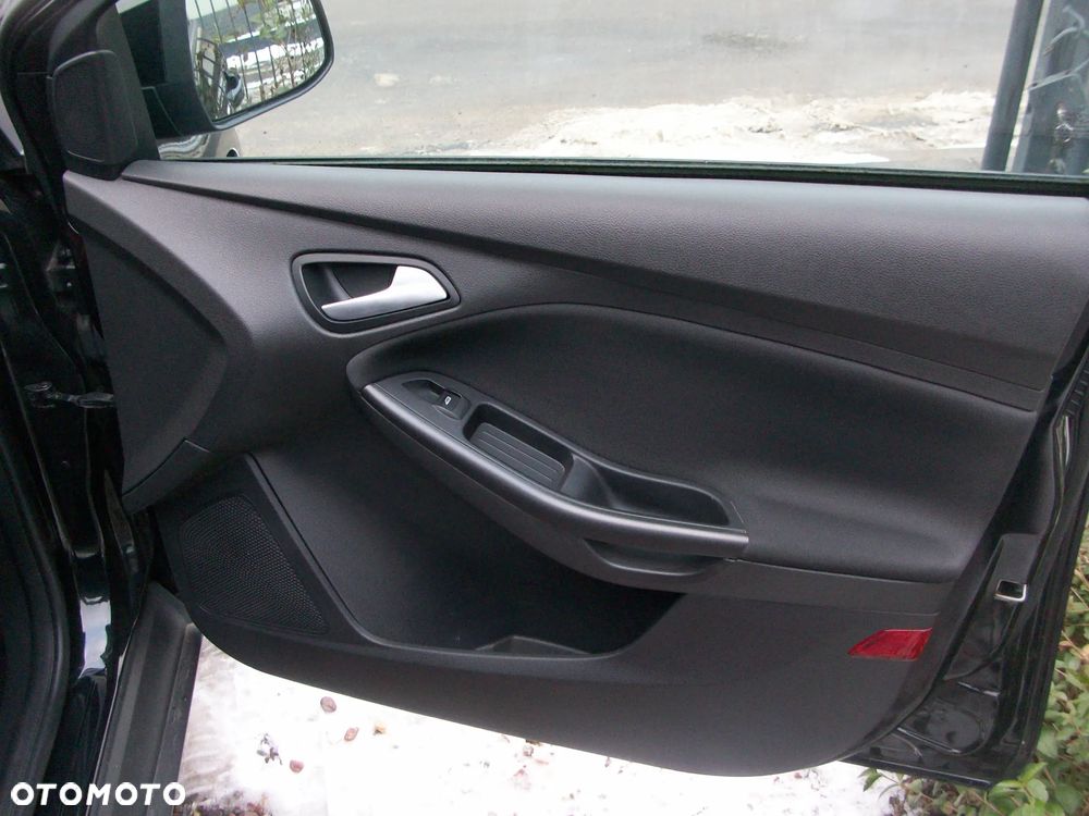 Ford Focus 1.6 TI-VCT Titanium - 11