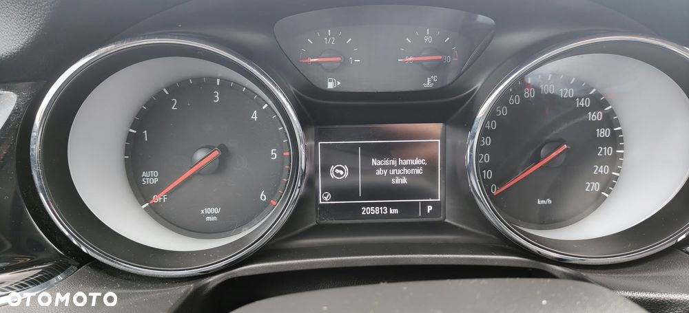 Opel Insignia 2.0 CDTI Enjoy S&S - 9