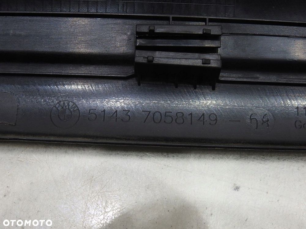 LISTWA DRZWI LEWY PRZÓD BMW 3 E90 7058149 - 8