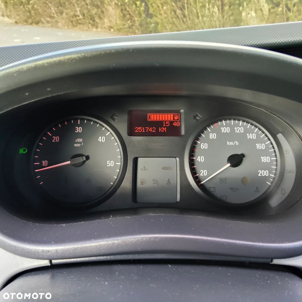 Opel Vivaro L1H1 DPF - 15