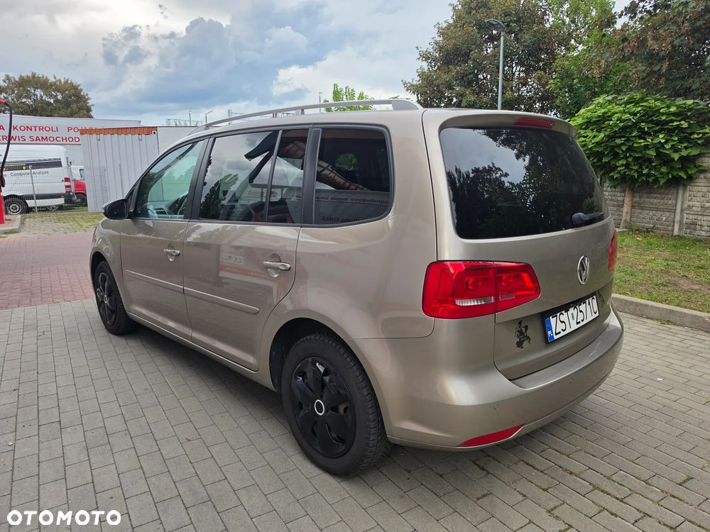 Volkswagen Touran 1.2 TSI Comfortline - 10