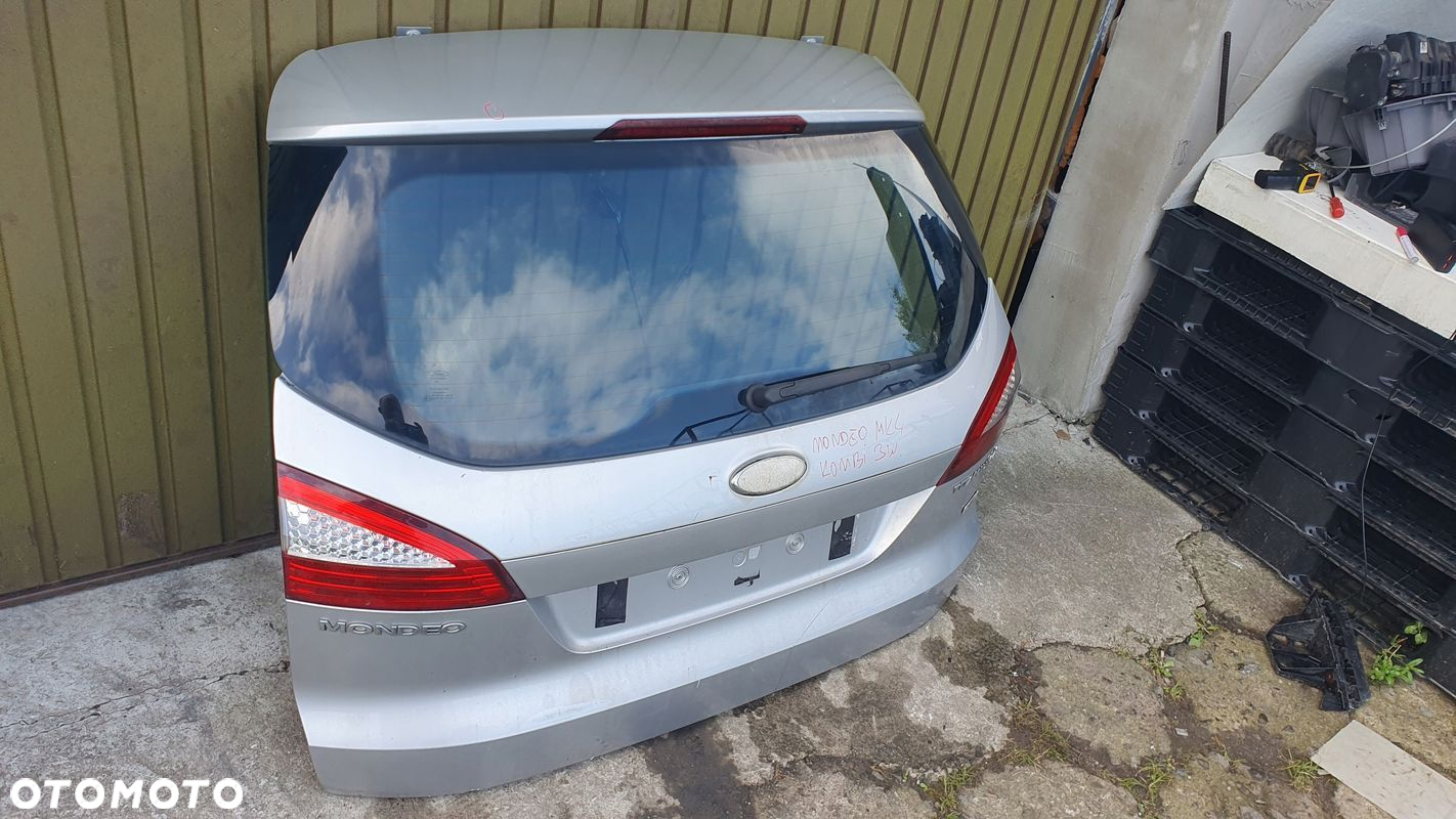 Ford Mondeo Mk4 IV kombi 07- klapa bagażnika - 2