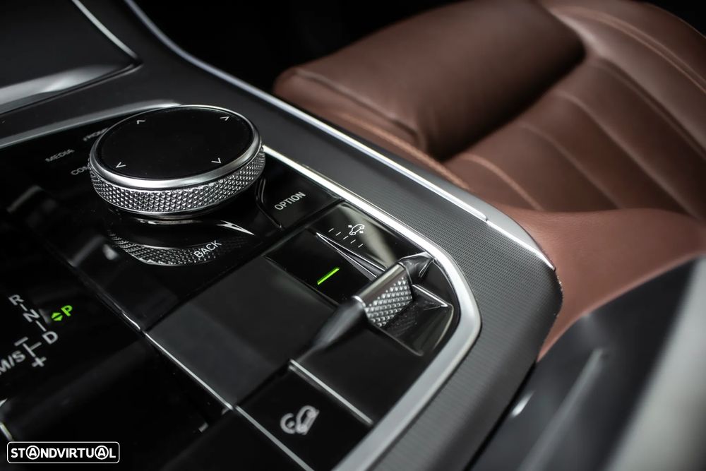 BMW X5 xDrive45e - 20