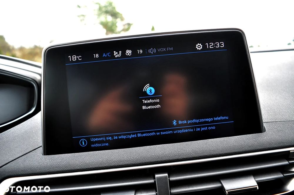 Peugeot 3008 1.2 PureTech Allure S&S - 27