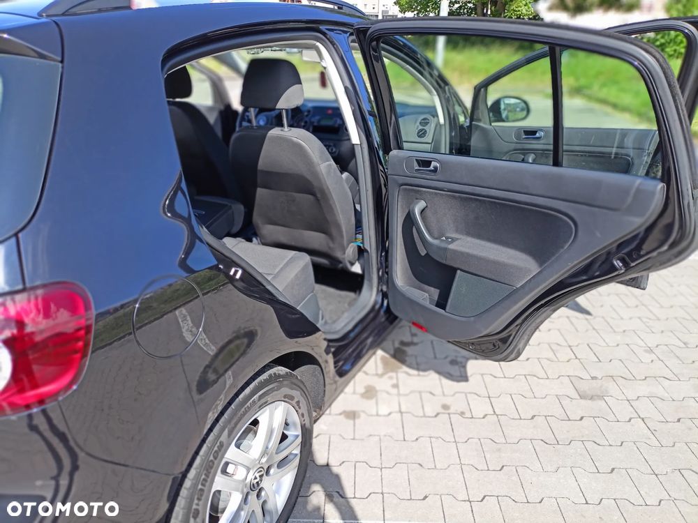 Volkswagen Golf Plus - 10