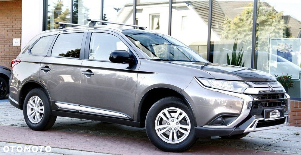 Mitsubishi Outlander - 33