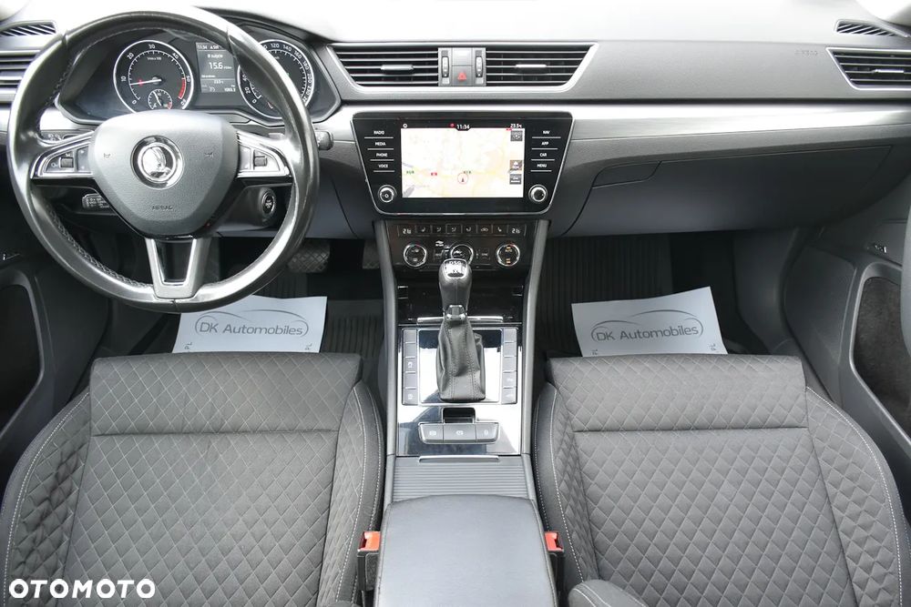 Skoda Superb 2.0 TDI 4x4 Style DSG - 18
