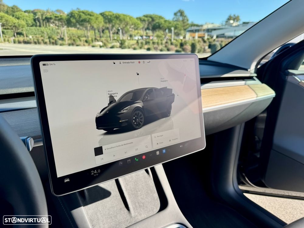 Tesla Model Y Long-Range RWD - 20