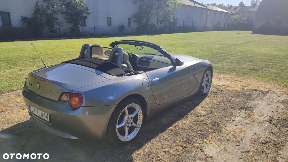 BMW Z4 2.5i - 4