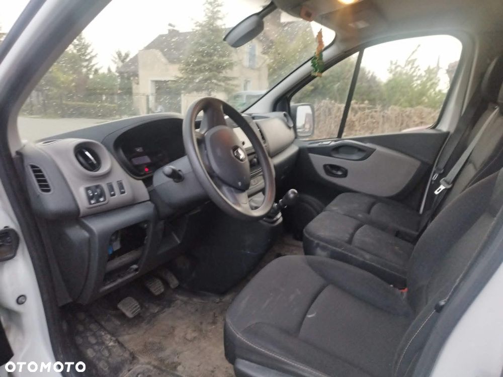 Renault Trafic - 6