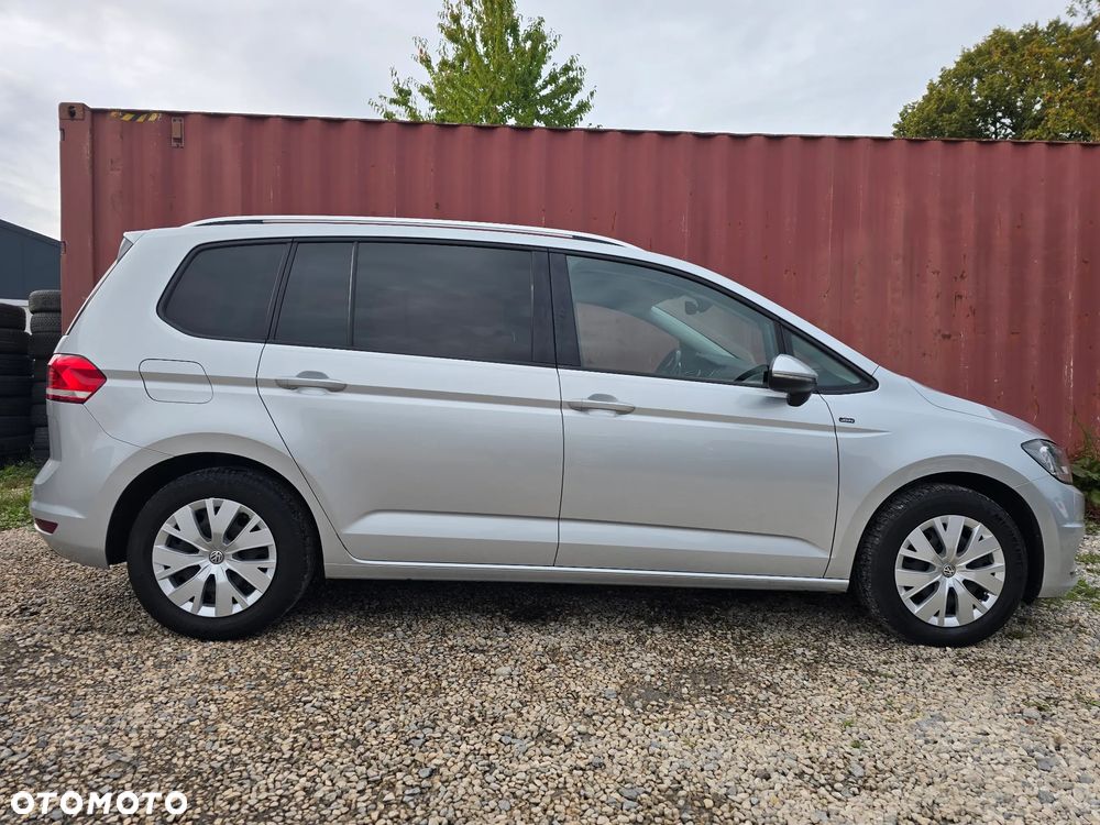 Volkswagen Touran 2.0 TDI SCR DSG Join - 4