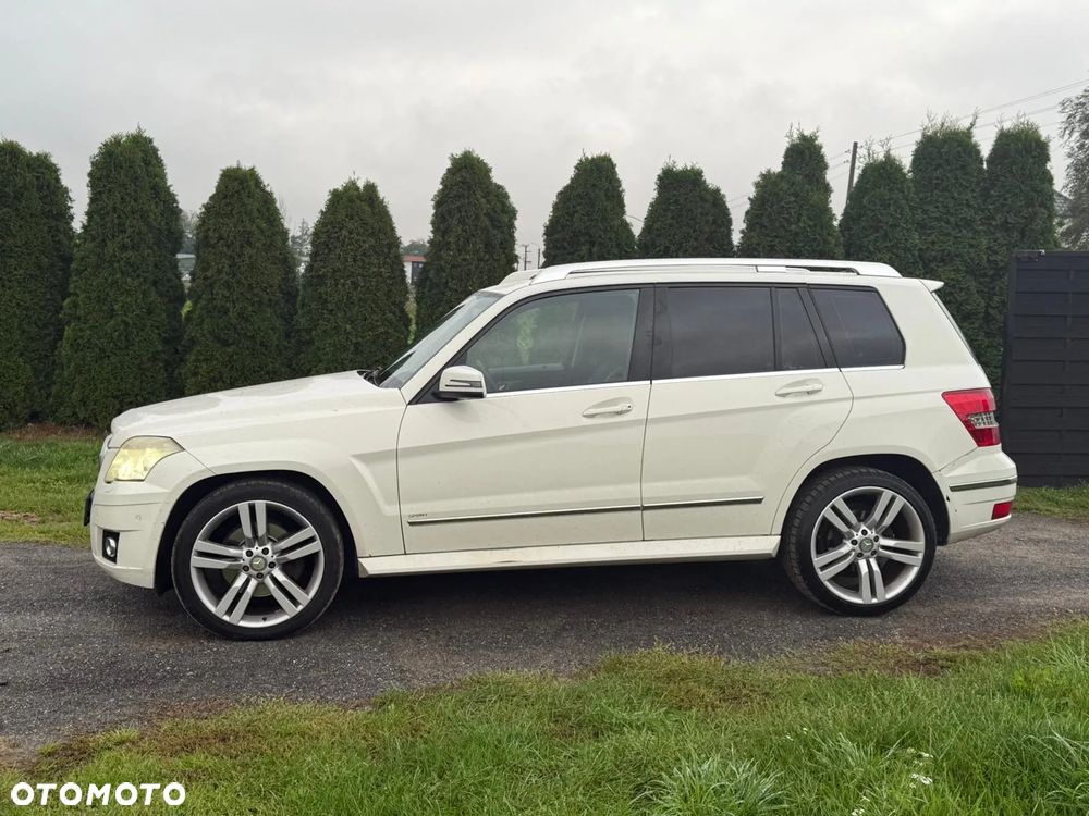 Mercedes-Benz GLK 320 CDI DPF 4Matic 7G-TRONIC Edition 1 - 8