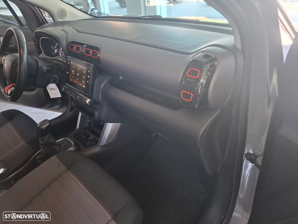 Citroën C3 Aircross PureTech 82 OPF Shine - 11