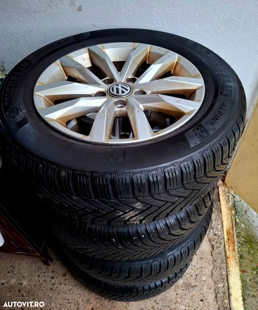 Volkswagen Golf 1.4 TSI BlueMotion Technology DSG Highline - 8