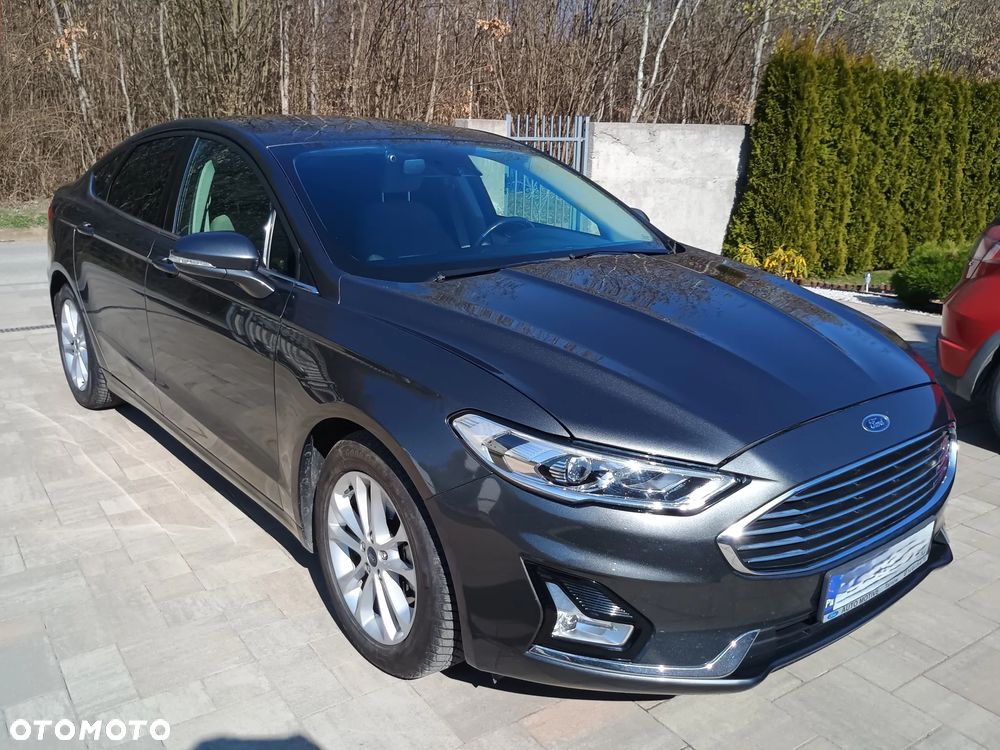 Ford Fusion - 3