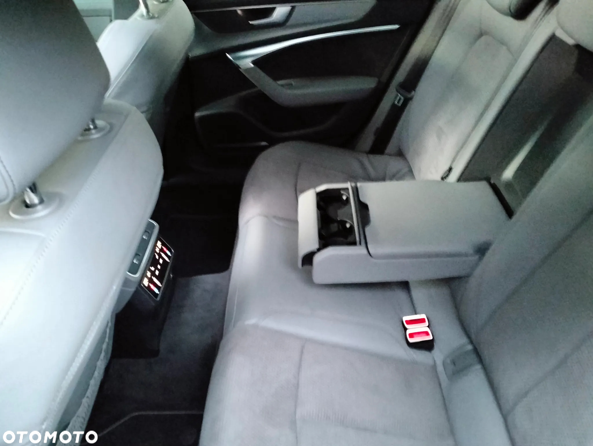 Audi A6 - 13