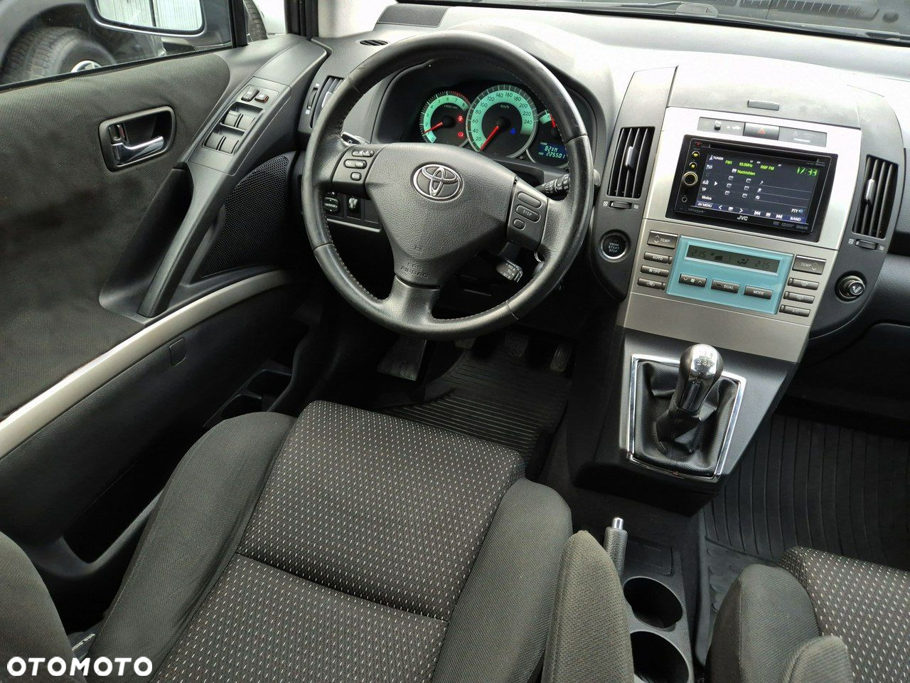 Toyota Corolla Verso 1.6 Terra - 23