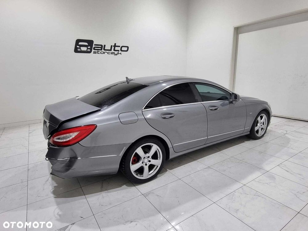 Mercedes-Benz CLS - 11