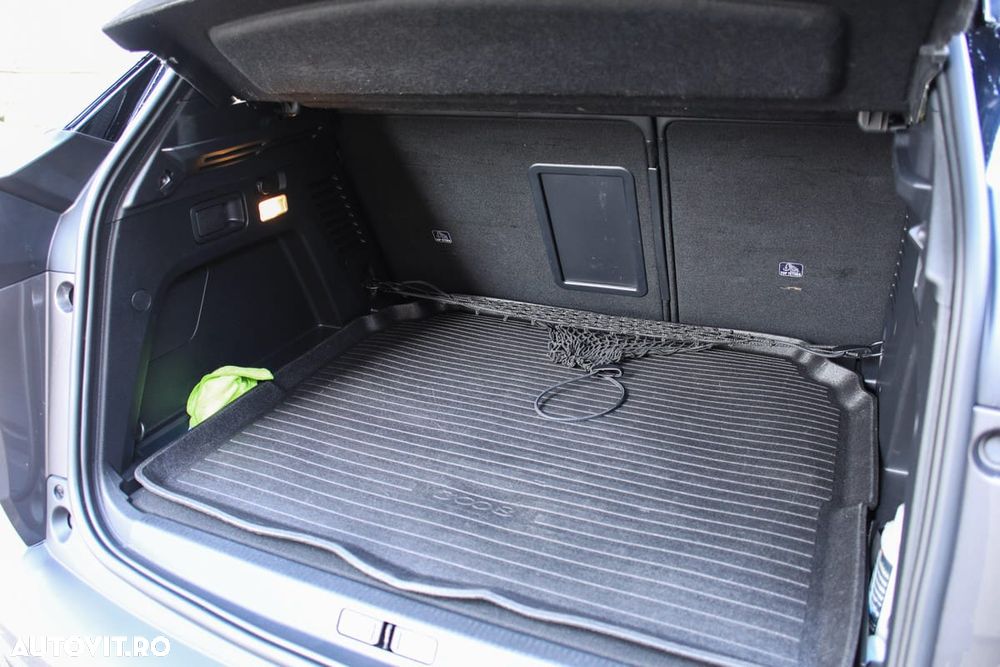 Peugeot 3008 1.2 PureTech 130 EAT8 GT - 20