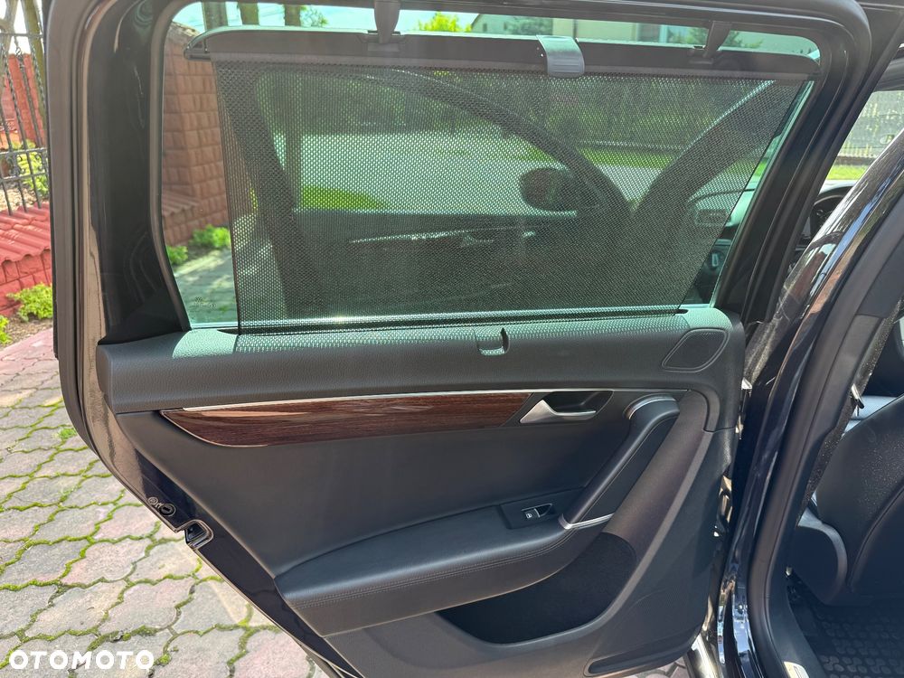 Volkswagen Passat 2.0 TDI 4Mot Highline DSG - 22
