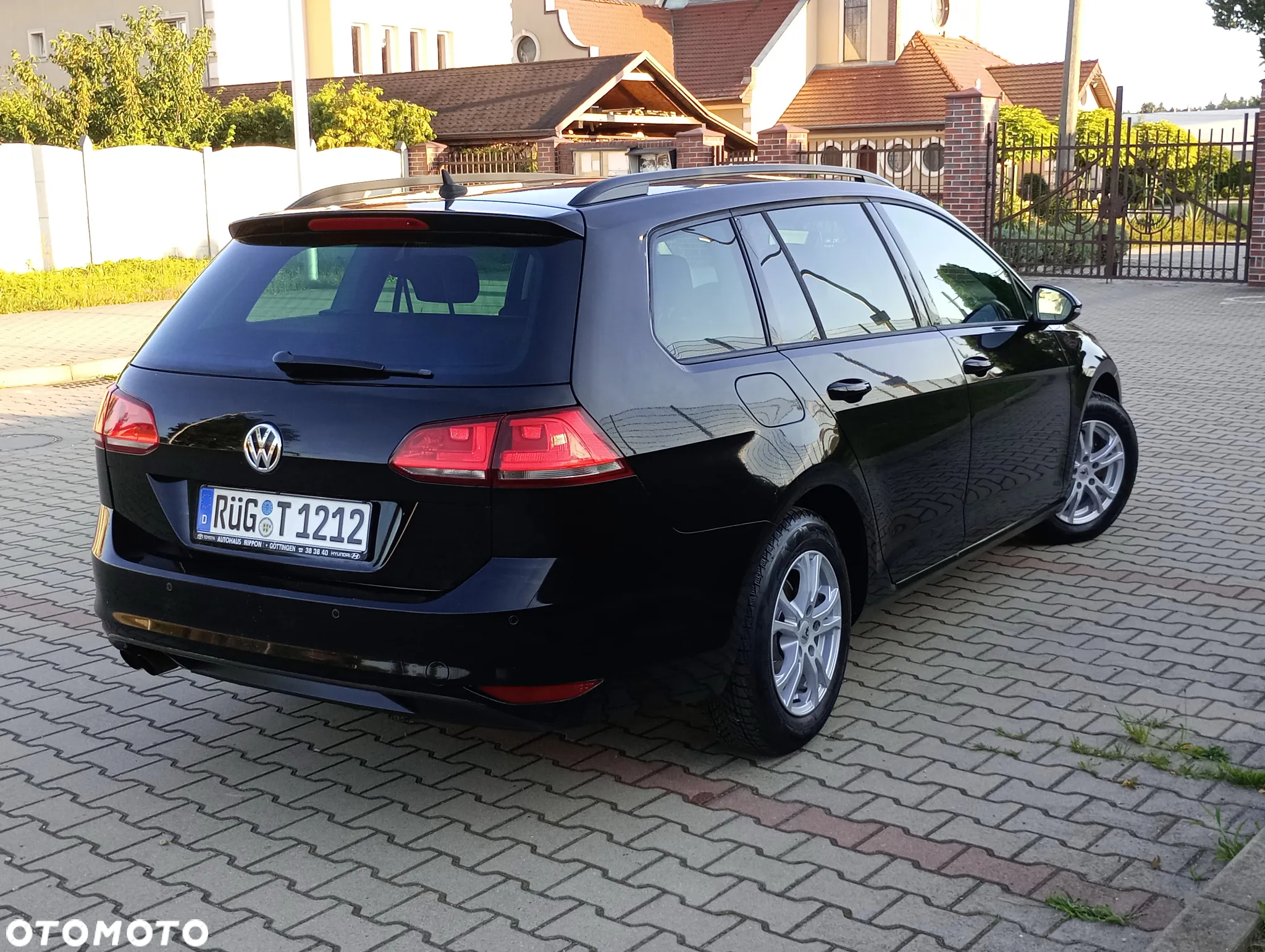 Volkswagen Golf 1.4 TSI BlueMotion Technology Highline - 3