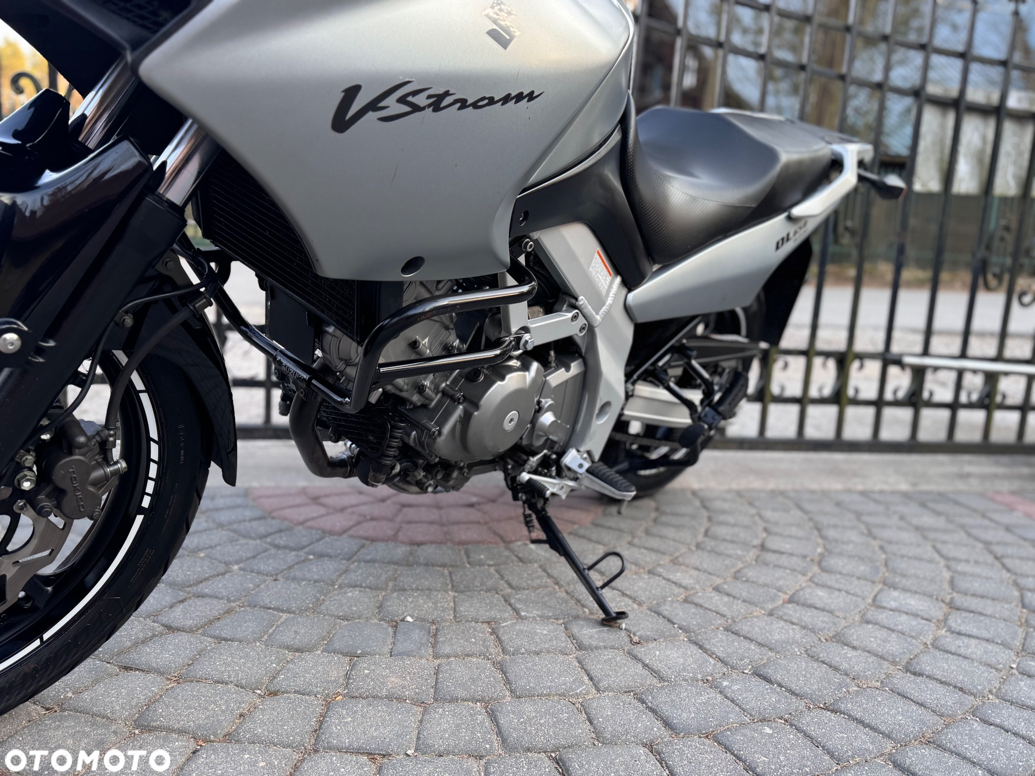 Suzuki DL - 16