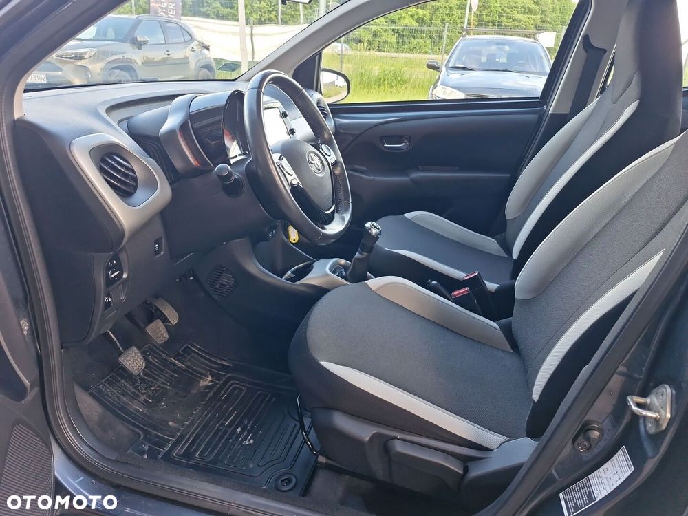Toyota Aygo - 12