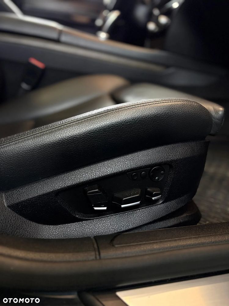 BMW Seria 7 730d L - 20