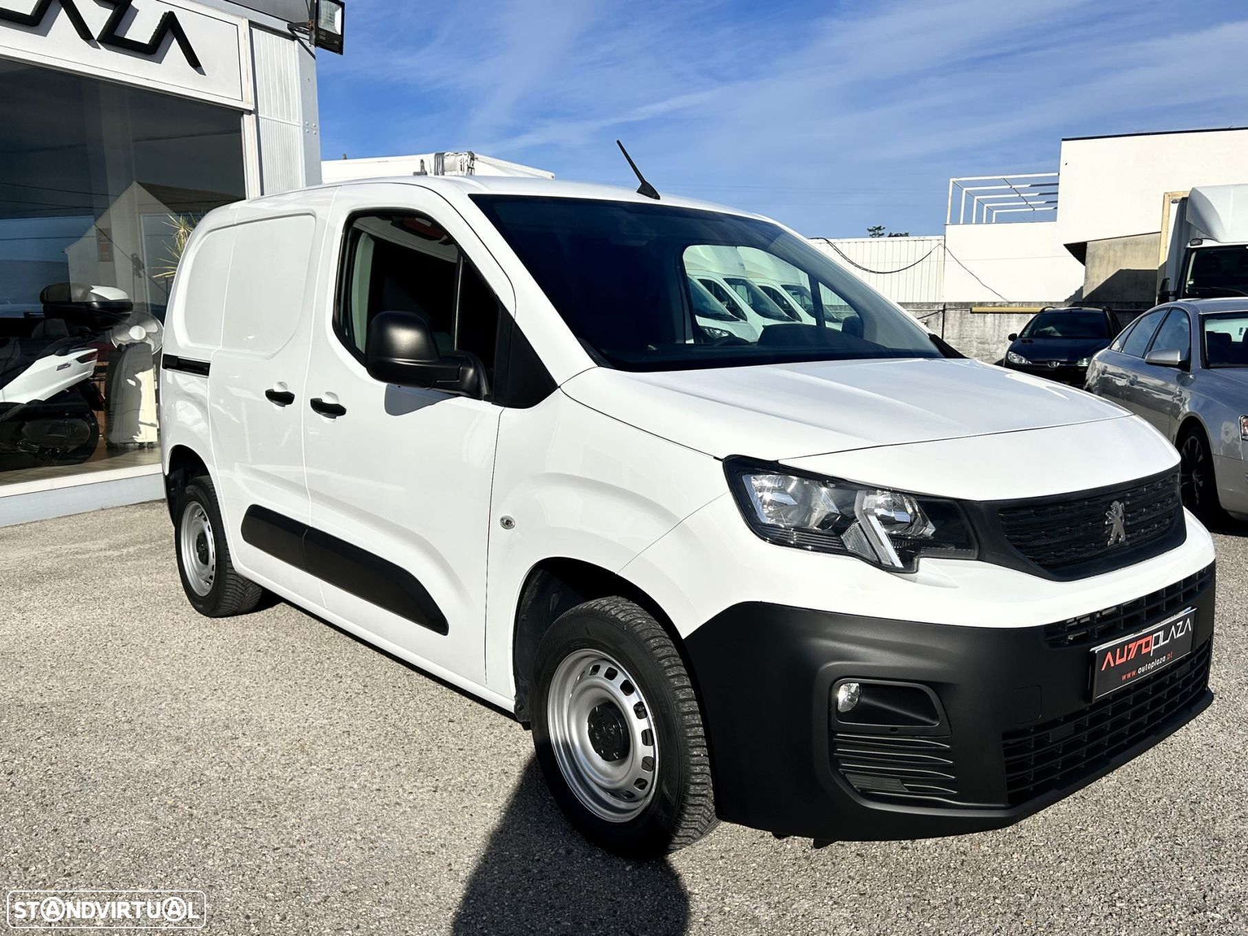Peugeot Partner 1.5 BlueHDi Premium Standard - 4