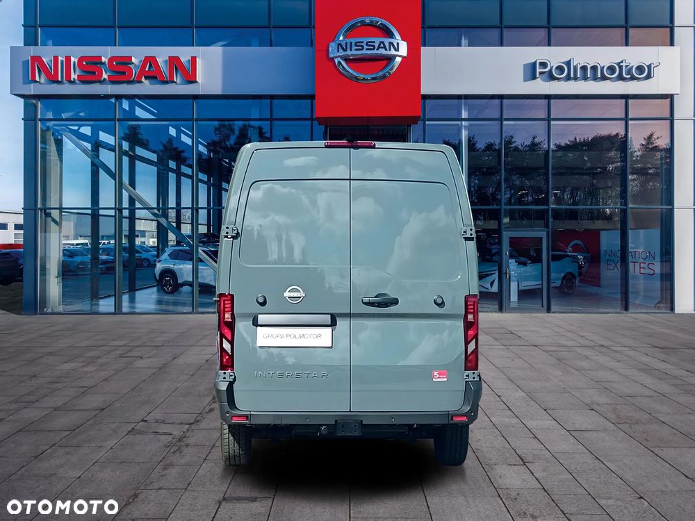 Nissan Interstar - 4