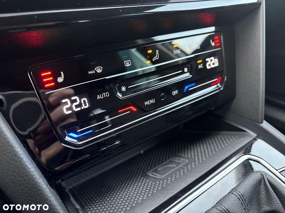 Volkswagen Passat - 17