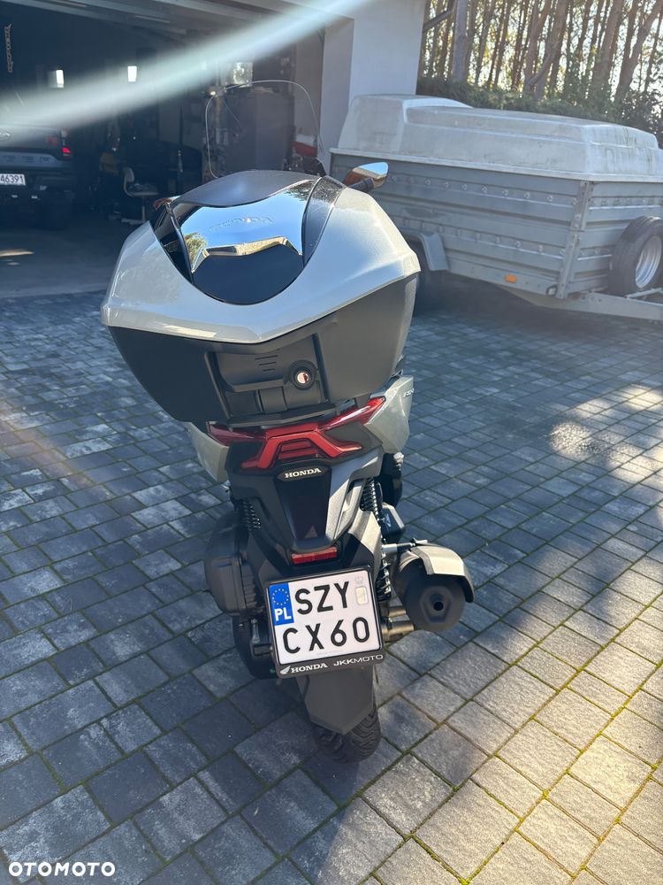 Honda NSS - 23