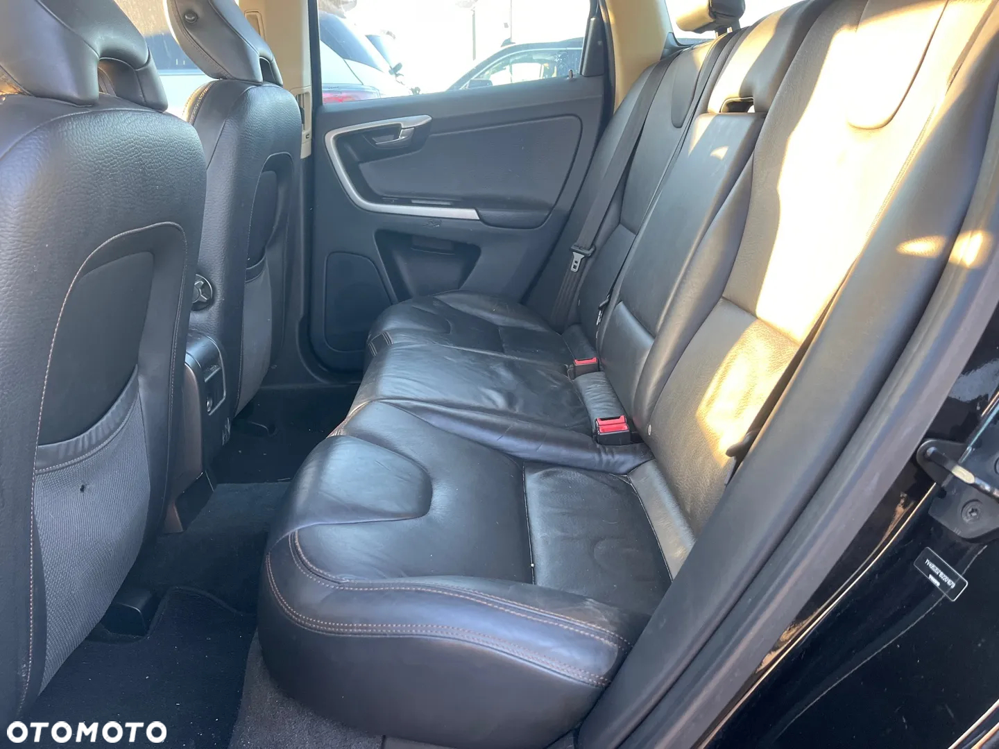 Volvo XC 60 3.2 AWD Kinetic - 9