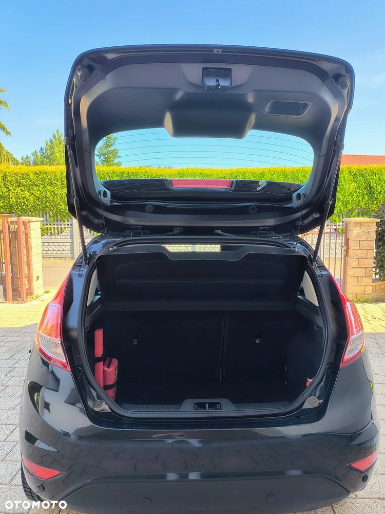 Ford Fiesta 1.0 EcoBoost Titanium - 28
