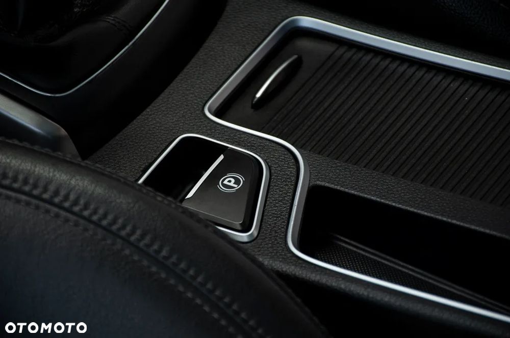 Hyundai i30 blue 1.6 CRDi Trend - 34