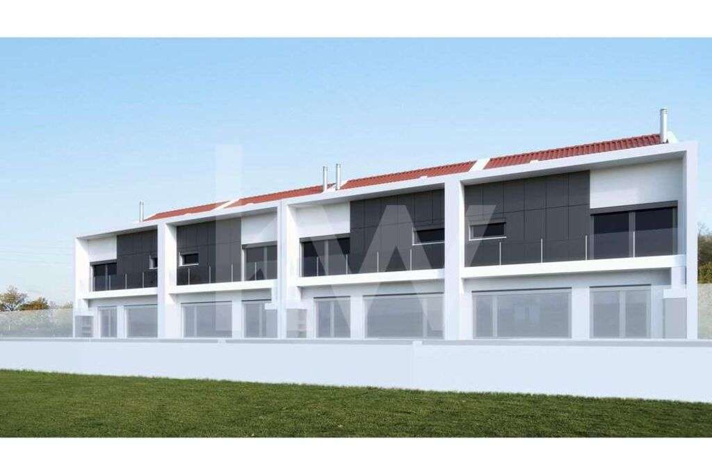 Moradia T4 | Piscina |Acabamentos de Luxo | Alcochete - Grande imagem: 3/7