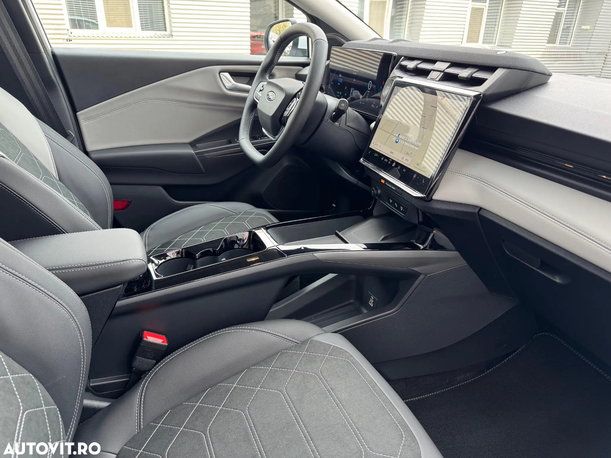 Ford Puma 43 kWh Amplified Self - 2
