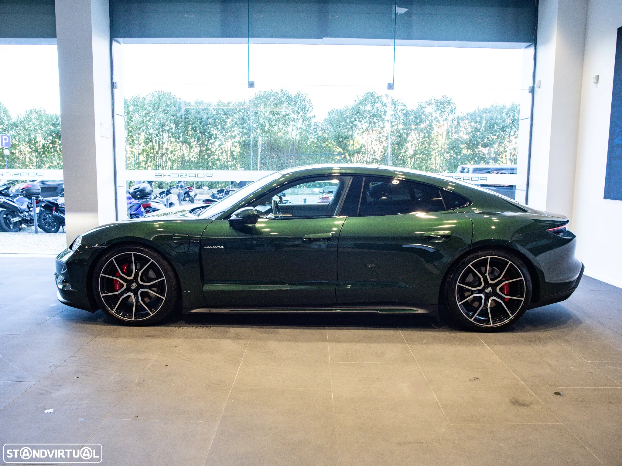 Porsche Taycan 4S - 3