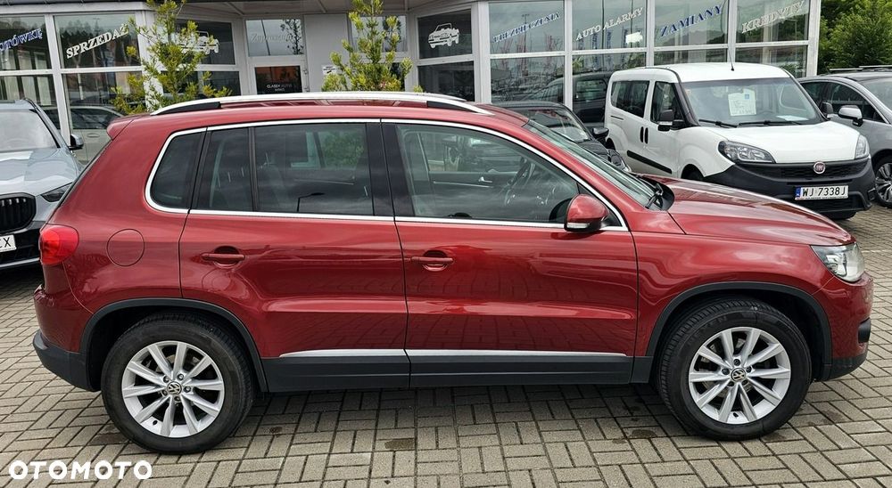 Volkswagen Tiguan 2.0 TDI DPF 4Motion BlueMotion Technology DSG Sport & Style - 6